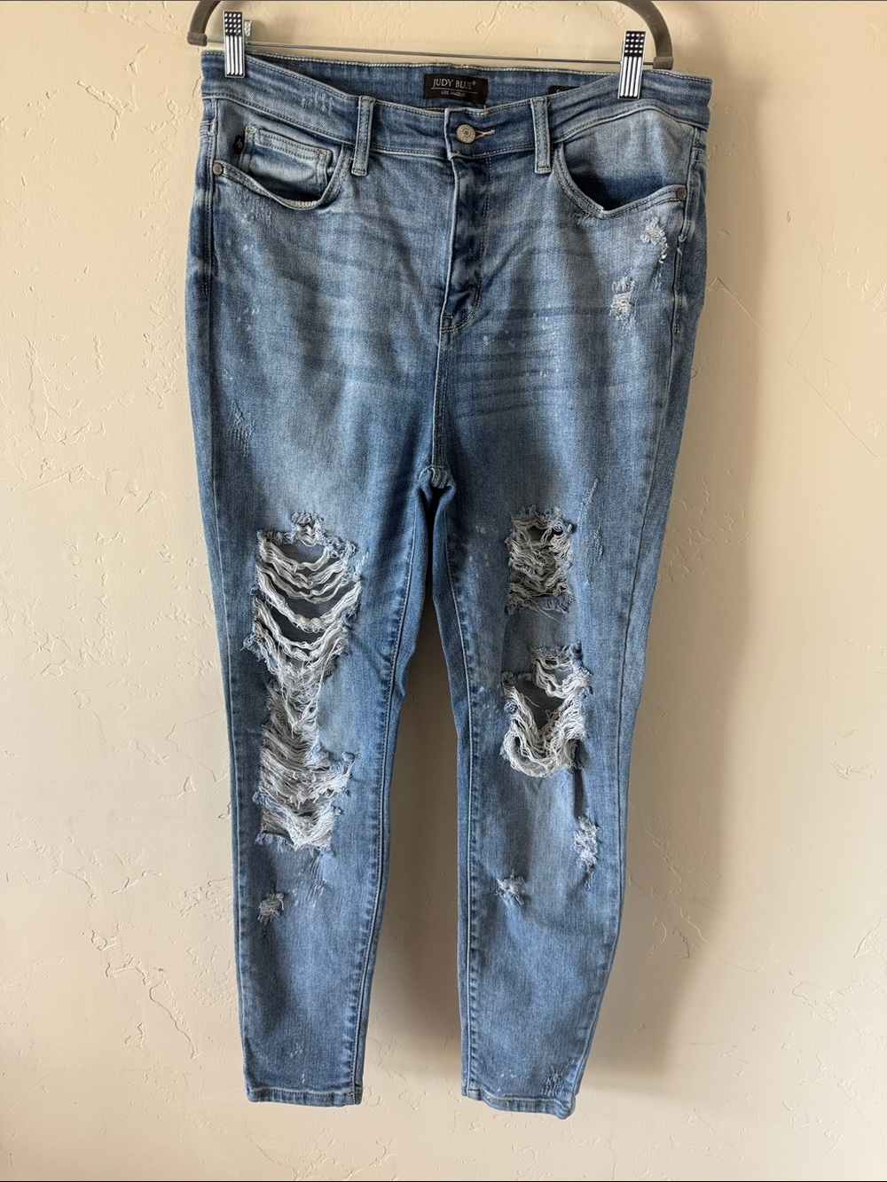 Judy Blue Light Blue Distressed Skinny Jeans